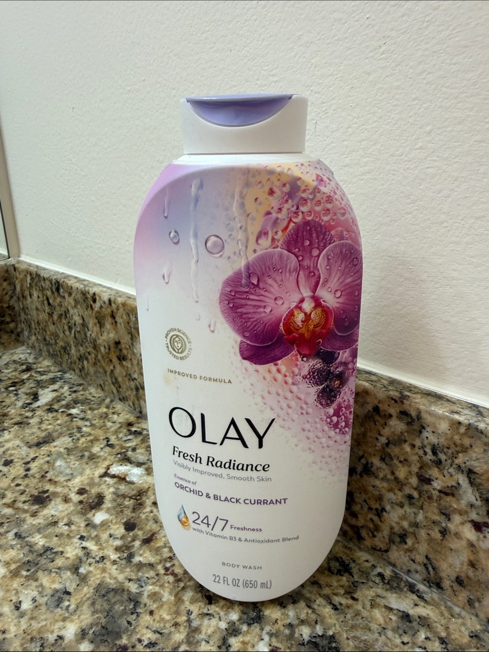 NWT OLAY Fresh Radiance Body Wash - orchid & black currant